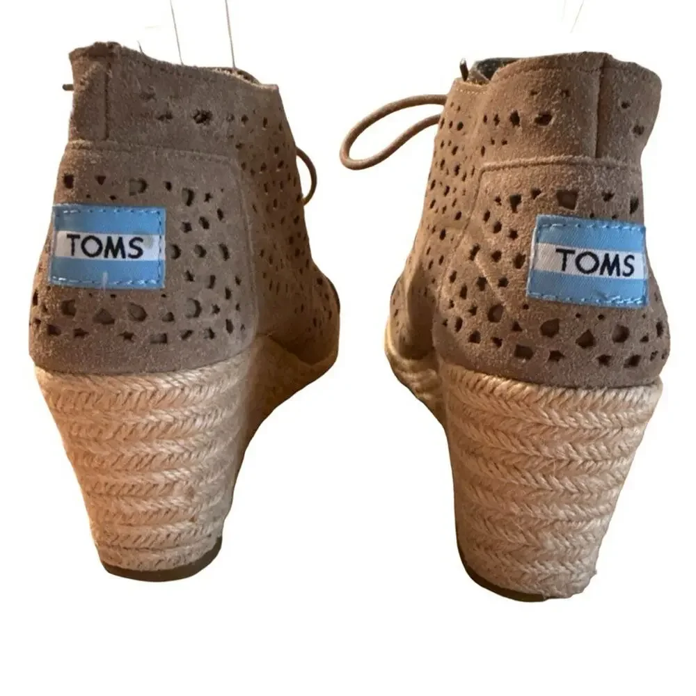 Toms Suede Leather Laser Cut Out Espadrille Wedge Ankle Booties Shoes sz 6.5